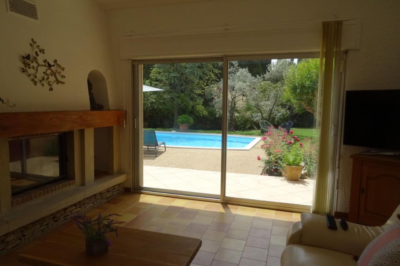 Villa La Mésange Bleue - piscine privée LʼIsle-sur-la-Sorgue Exterior foto