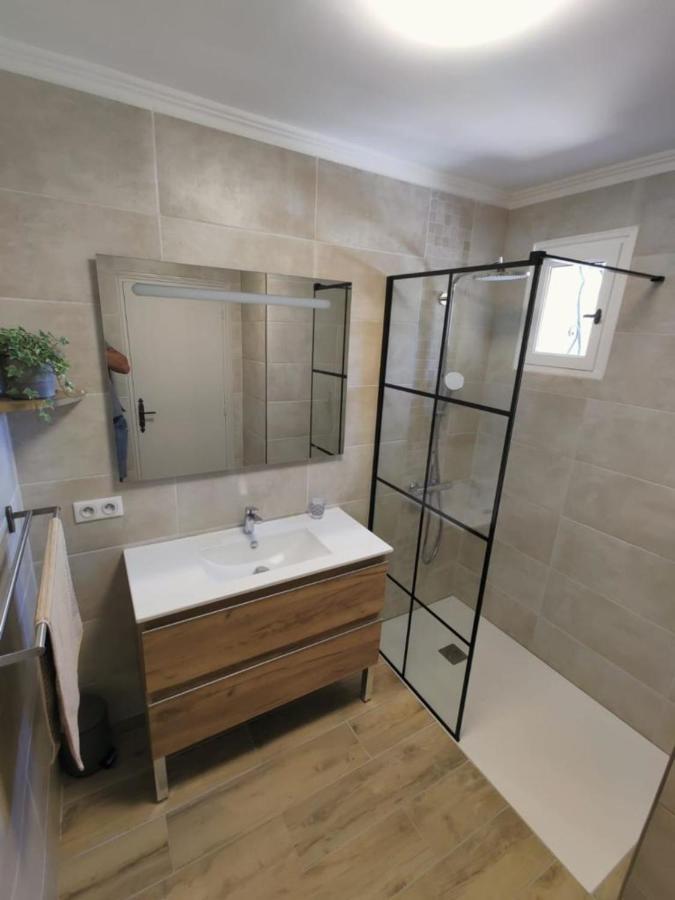 Villa La Mésange Bleue - piscine privée LʼIsle-sur-la-Sorgue Exterior foto